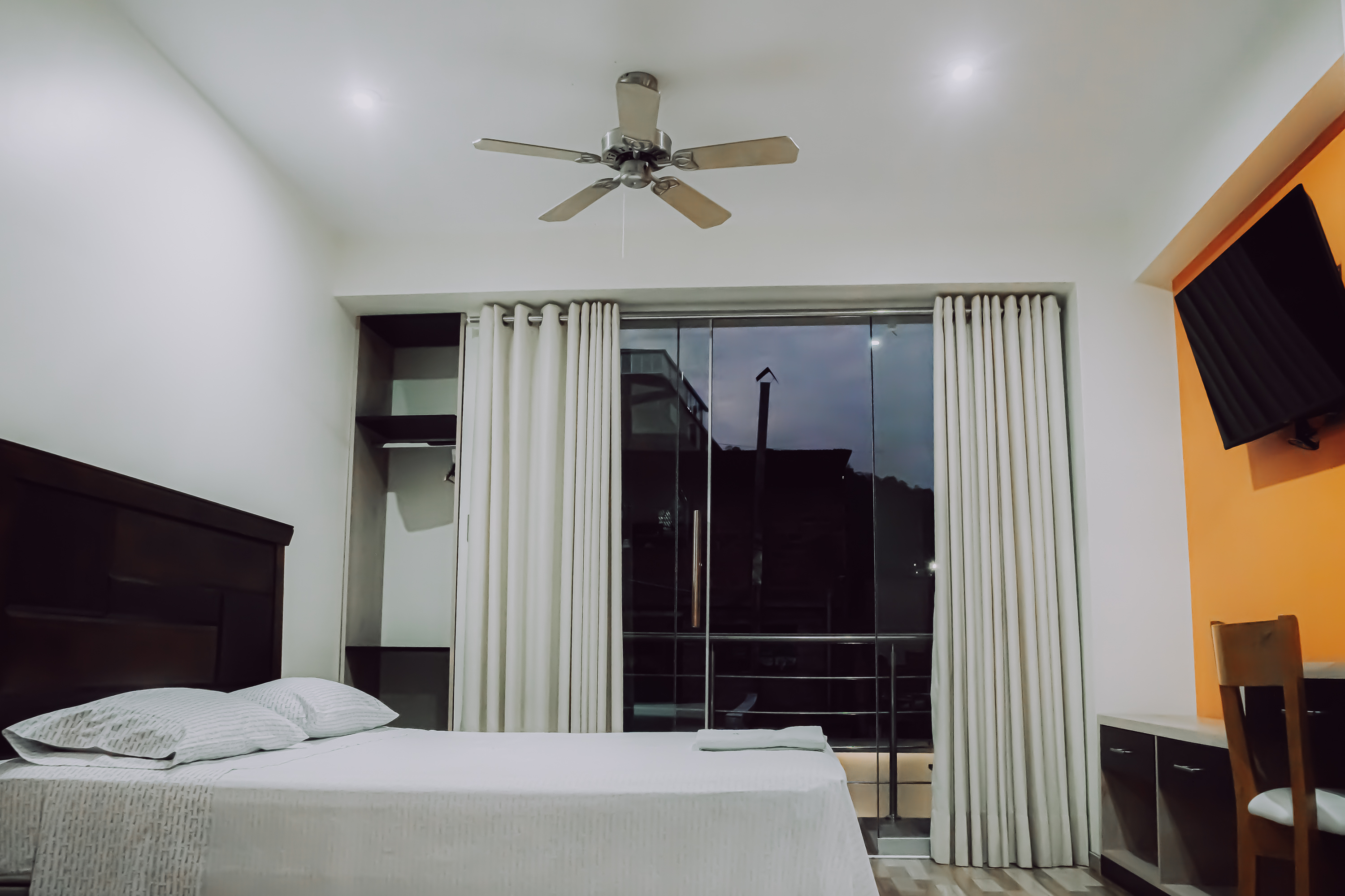 Habitación Matrimonial Simple - Vista 1